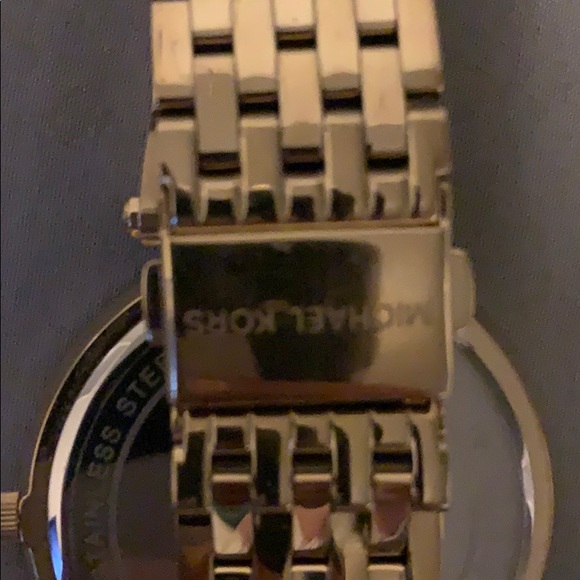 Brand New Michael Kors Watch - Picture 3 of 3